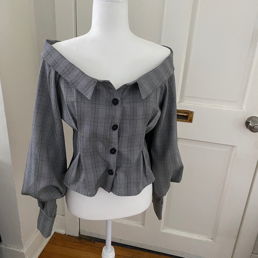 off the shoulder plaid top